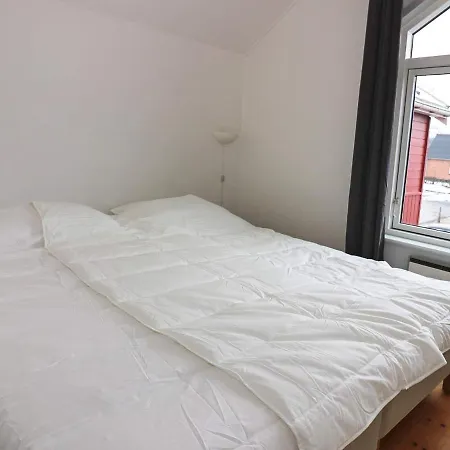 6 Person Holiday In Lejlighed *