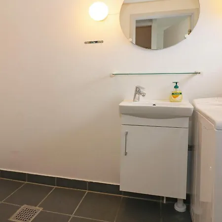 Lejlighed 6 Person Holiday In