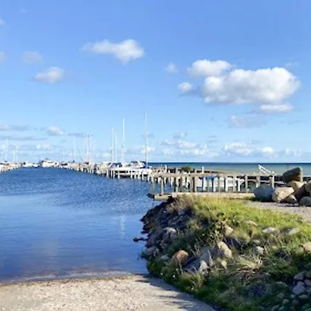 6 Person Holiday In Lejlighed *