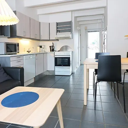 Lejlighed 6 Person Holiday In *